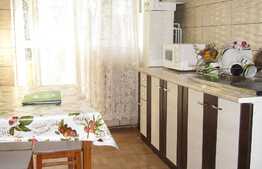 2 camere, decomandat, 50 mp, etaj intermediar, zona Iulius Mall