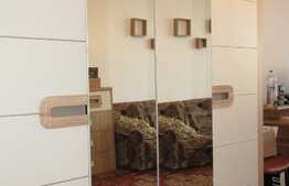 2 camere, decomandat, 50 mp, etaj intermediar, zona Iulius Mall