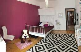 Garsoniera 37 mp, decomandata, mobilata modern, etaj intermediar, zona Piata Abator