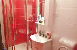 Garsoniera 37 mp, decomandata, mobilata modern, etaj intermediar, zona Piata Abator