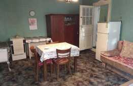 Apartament 2 camere, 72 mp, boxa, zona strazii Traian