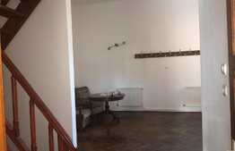 Apartament pe doua niveluri, 137.92 mp, boxa, zona strazii Motilor