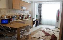 Apartament spatios cu 2 camere, 64 mp! Parcare! Zona strazii Florilor!