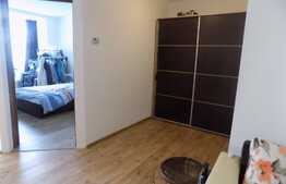 Apartament spatios cu 2 camere, 64 mp! Parcare! Zona strazii Florilor!