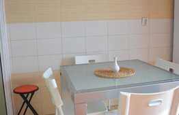 De vanzare 4 camere, 100 mp, parcare, zona Electrica