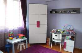 De vanzare 4 camere, 100 mp, parcare, zona Electrica