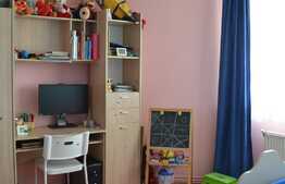 De vanzare 4 camere, 100 mp, parcare, zona Electrica