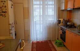 De vanzare 4 camere, 100 mp, parcare, zona Electrica