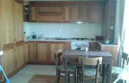 Apartament 3 camere, 65 mp, etaj intermediar, zona strazii Calea Baciului