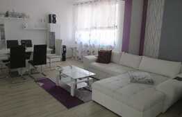 Duplex de 108 mp utili, teren de 50 mp! Zona Terra!