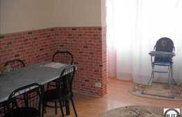 Expunere Estica! 3 cam decomandate!