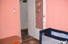 Expunere Estica! 3 cam decomandate!