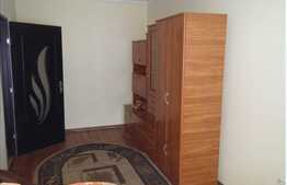 De vanzare 2 camere, 42 mp, parcare! Zona strazii Stejarului!