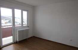 Apartament 2 camere, 52 mp, decomandat, boxa, zona Petrom