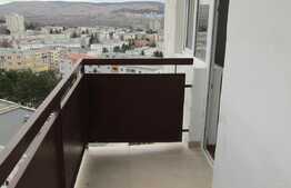 Apartament 2 camere, 52 mp, decomandat, boxa, zona Petrom