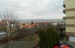 2 camere, 53 mp, priveliste superba, zona strazii Becas