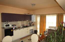 De vanzare 3 camere, 63 mp! Zona Tauti!