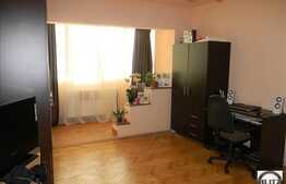 Apartament 3 camere decomandate, garaj, mobilat complet, zona Billa