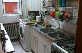 Apartament 3 camere, 50 mp, boxa subsol, zona Casa Radio