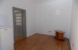 Casa de inchiriat, 60 mp, parcare, recent renovata, zona Intersevisan