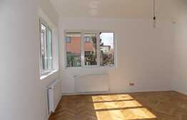 Casa de inchiriat, 60 mp, parcare, recent renovata, zona Intersevisan