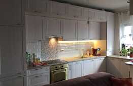 Apartament 3 camere, 70 mp, parcare, zona strazii Calea Borhanciului