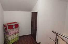 De vanzare apartament 4 camere, scara interioara, 108 mp, zona Aleea Negoiu