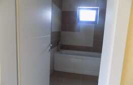 De vanzare 2 camere, decomandat, 54 mp, garaj! Zona strazii Urusagului!