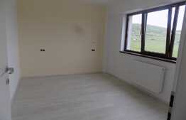 De vanzare 2 camere, decomandat, 54 mp, garaj! Zona strazii Urusagului!