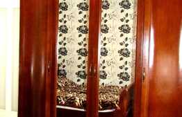 Apartament 3 camere, decomandat, garaj, zona Kaufland