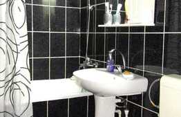 Apartament 3 camere, decomandat, garaj, zona Kaufland