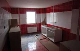 Hale de inchiriat 2600 mp utili, teren 5000 mp!