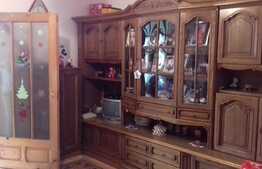 Garsoniera 29 mp, etaj intermediar, zona strazii Parang