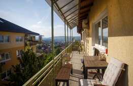 Apartament 2 camere, 57 mp, ultra modern, terasa 22 mp,garaj , zona Grand Hotel Italia