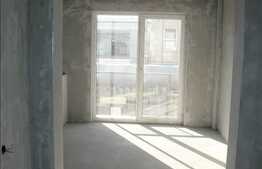 1 camera 27 mp semifinisat