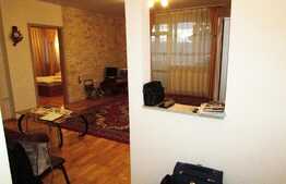 Apartament de vanzare 3 camere, 68 mp, loc de parcare cu CF, zona strazii Cetatii