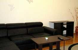 Apartament 3 camere, 64 mp, decomandat, garaj, boxa subsol, zona Kaufland