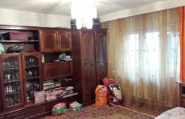 Apartament 2 camere, 57 mp, decomandat, zona Carrefour