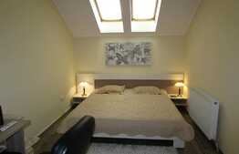 Apartament 2 camere, cochet! Zona strazii Florilor!