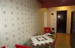 Apartament 2 camere, cochet! Zona strazii Florilor!