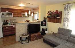 Vanzare apartament cu 3 camere, 79 mp! Zona strazii Stejarului!