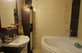 Apartament pe doua niveluri, 125 mp, parcare, zona strazii Campului