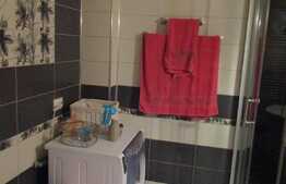 Apartament pe doua niveluri, 125 mp, parcare, zona strazii Campului