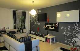 Apartament pe doua niveluri, 125 mp, parcare, zona strazii Campului