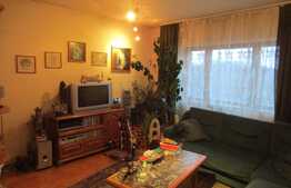 Apartament 3 camere, 72 mp, decomandat, garaj, boxa, zona Sala Sporturilor