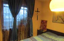 Apartament 3 camere, 72 mp, decomandat, garaj, boxa, zona Sala Sporturilor