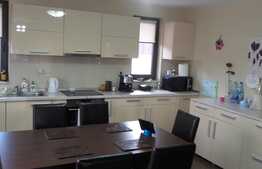 Casa de vanzare 218 mp, teren 381 mp, front 28 ml, zona Ira