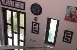 Casa de vanzare 218 mp, teren 381 mp, front 28 ml, zona Ira