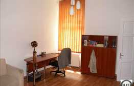 2 camere, 85 mp pe strada Horea.