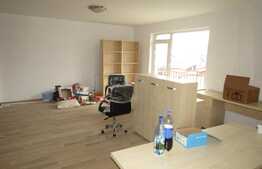 Apartament 4 camere, 121 mp, loc de parcare, zona strazii Muzeul Apei!